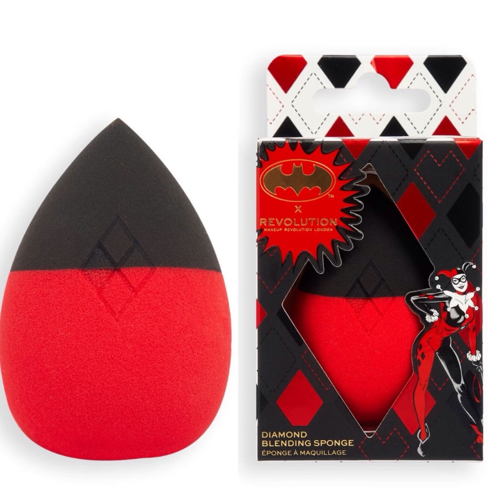Batman Harley Quinn limited edition cosmetic sponge